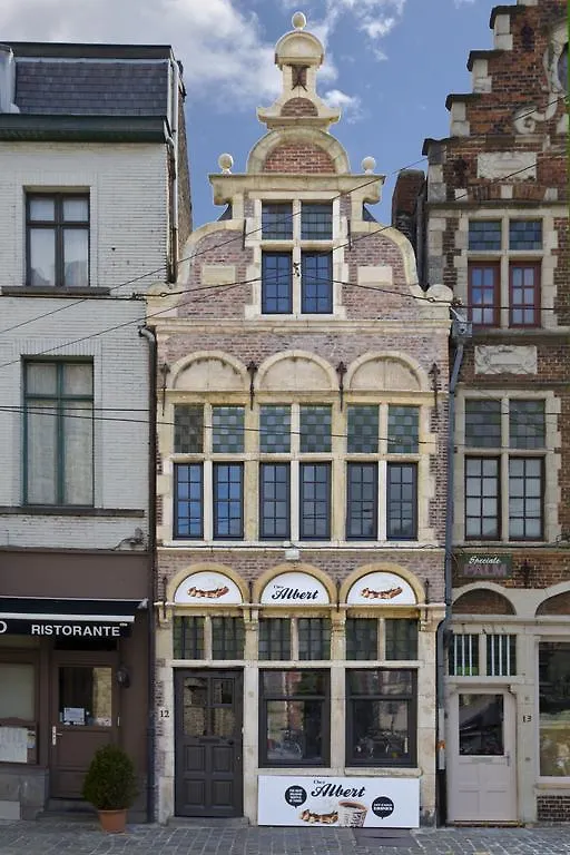 De Waterzooi Lodge 0*, Ghent Belgium